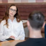 Як зрозуміти, що вам потрібна психологічна допомога